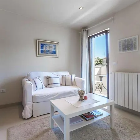 In - Istrien 47116 Apartment *