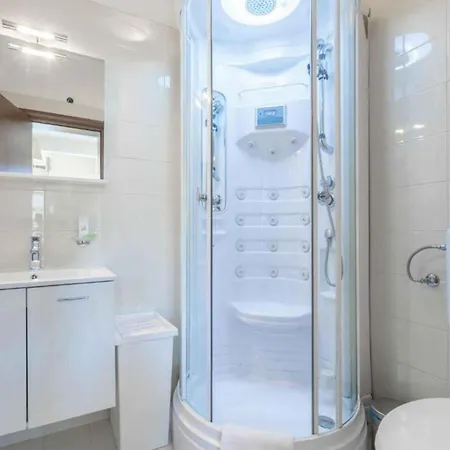 In - Istrien 47116 Apartment Funtana