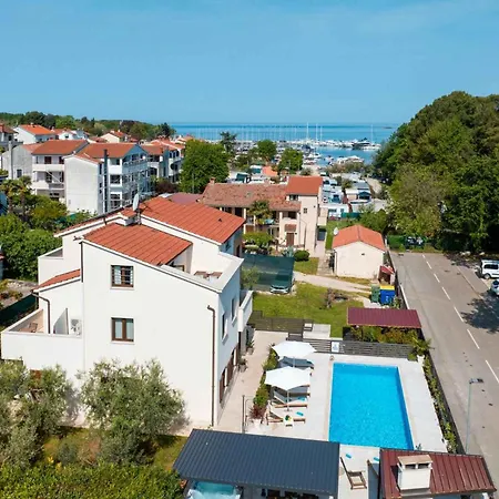 In - Istrien 47116 Apartment *
